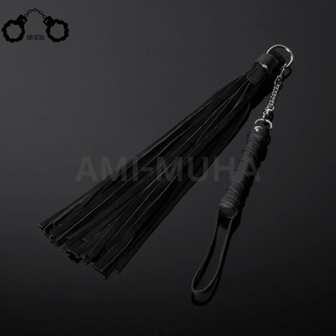 Ami-Muha Leather Chain Suede Bondage Flogger