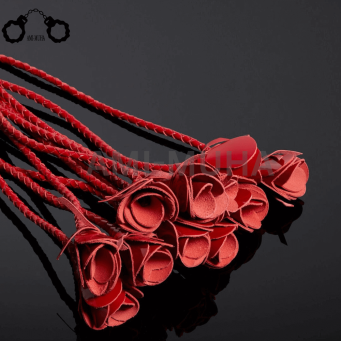 Ami-Muha Patent Leather Flogger