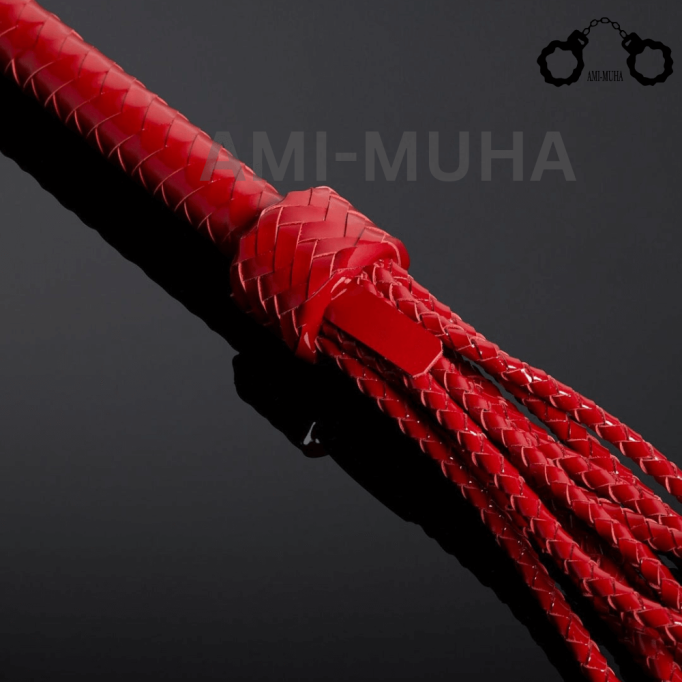 Ami-Muha Patent Leather Flogger