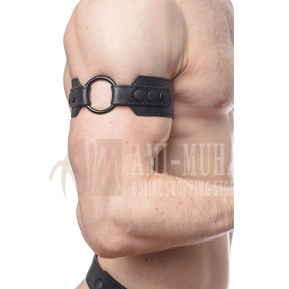 Premium Black Leather O-Ring Armband for Bold Style and Durability